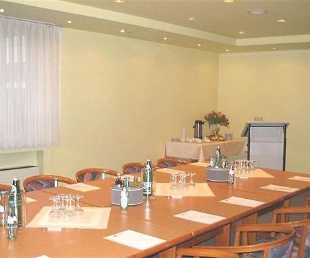 Biohotel Am Lunik Park Hohen Neuendorf Facilidades foto